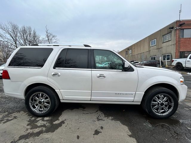 2013 Lincoln Navigator Base