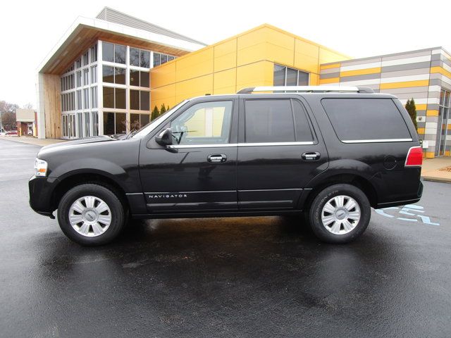 2013 Lincoln Navigator Base