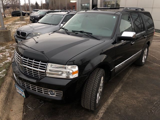 2013 Lincoln Navigator Base