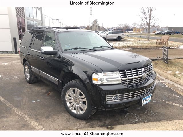 2013 Lincoln Navigator Base