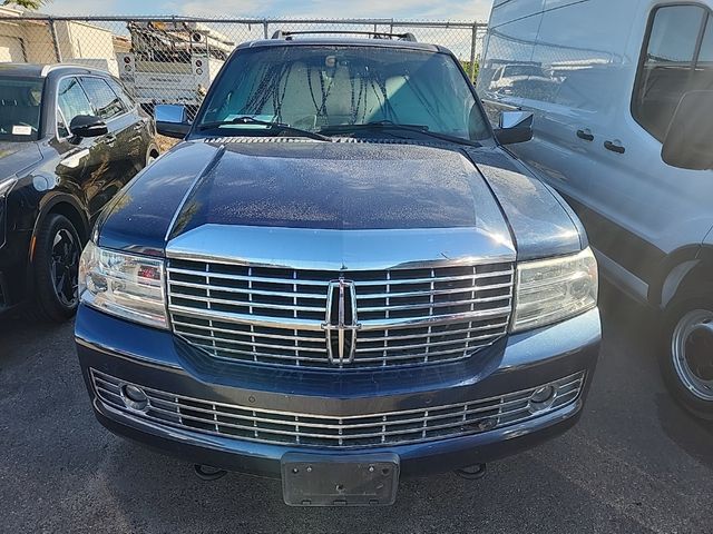 2013 Lincoln Navigator Base