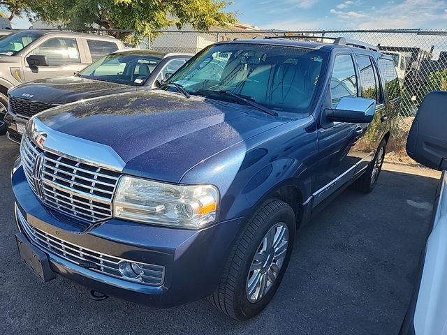 2013 Lincoln Navigator Base