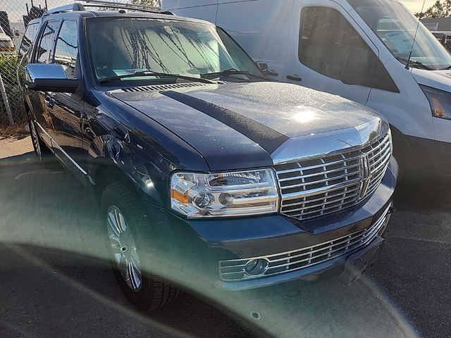 2013 Lincoln Navigator Base