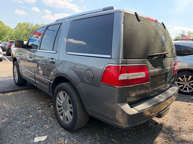 2013 Lincoln Navigator Base