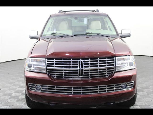 2013 Lincoln Navigator Base