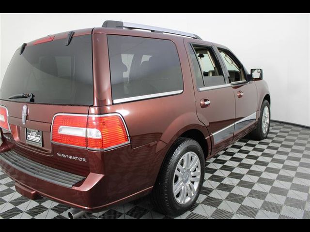 2013 Lincoln Navigator Base