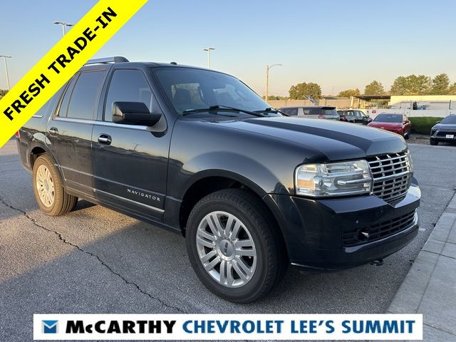 2013 Lincoln Navigator Base