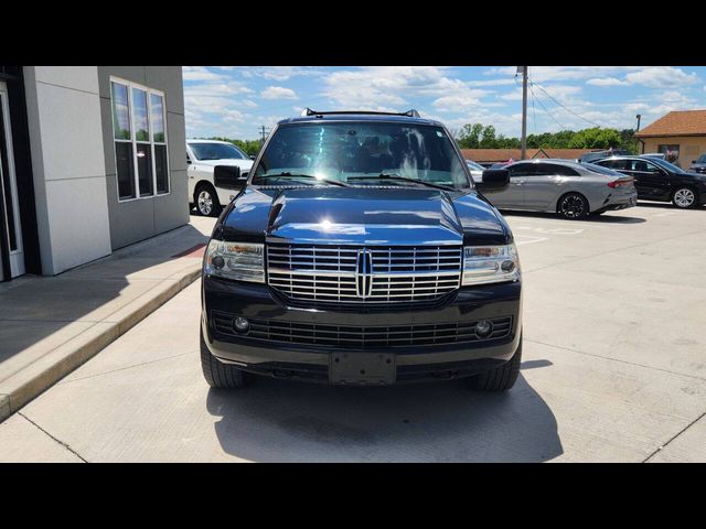 2013 Lincoln Navigator Base
