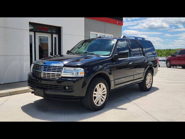 2013 Lincoln Navigator Base