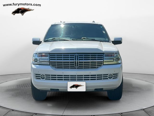 2013 Lincoln Navigator L Base