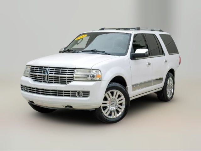 2013 Lincoln Navigator Base
