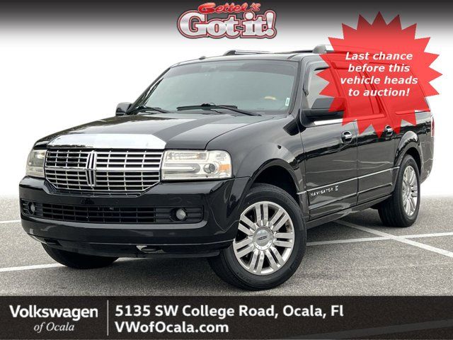 2013 Lincoln Navigator L Base