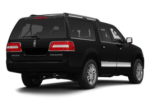 2013 Lincoln Navigator L Base