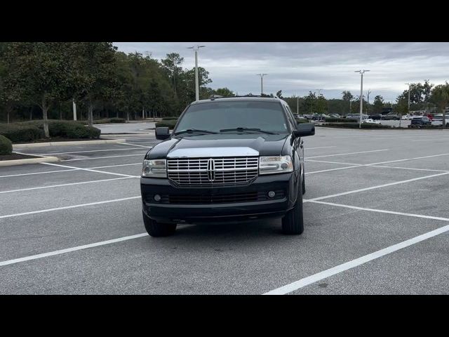 2013 Lincoln Navigator L Base