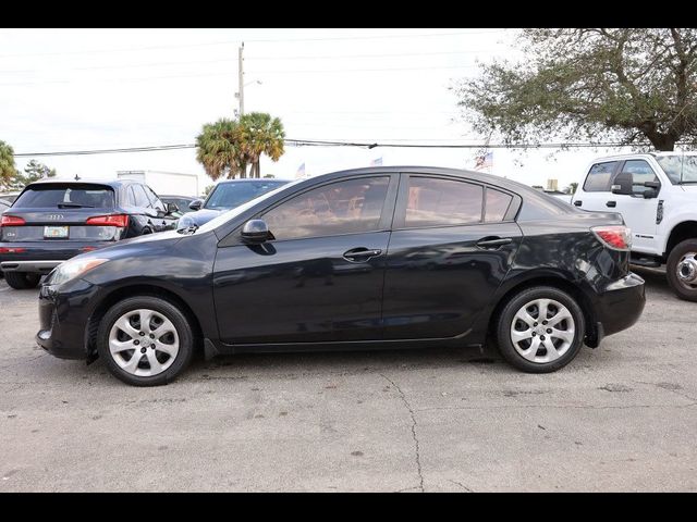 2013 Mazda Mazda3 i Sport