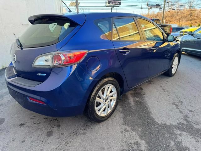 2013 Mazda Mazda3 i Touring