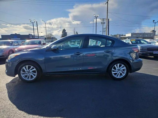 2013 Mazda Mazda3 i Touring