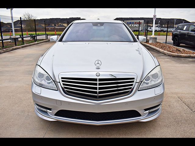 2013 Mercedes-Benz S-Class 550