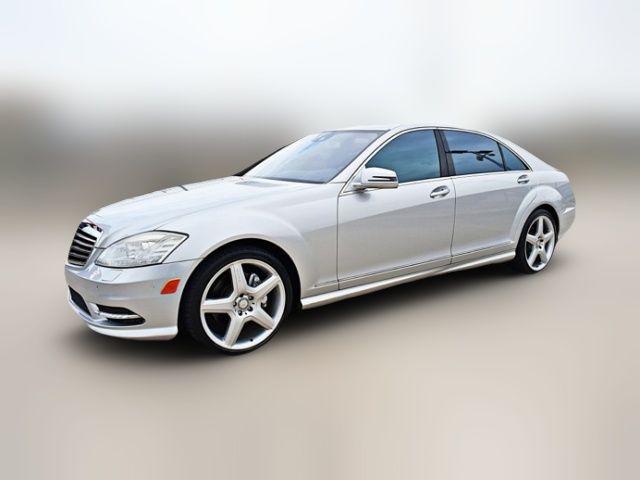 2013 Mercedes-Benz S-Class 550