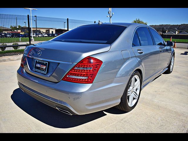 2013 Mercedes-Benz S-Class 550