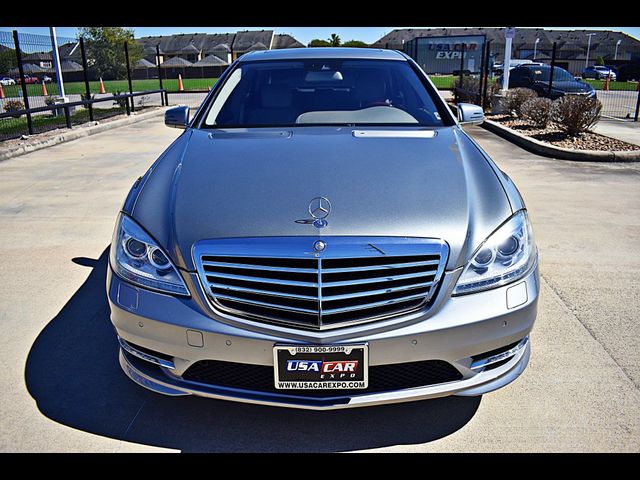 2013 Mercedes-Benz S-Class 550