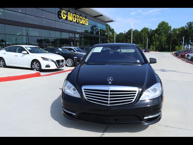 2013 Mercedes-Benz S-Class 550