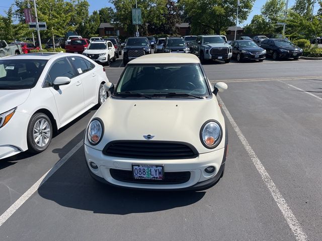 2013 MINI Cooper Hardtop Base