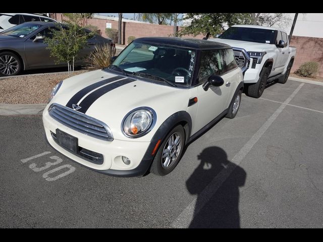 2013 MINI Cooper Hardtop Base