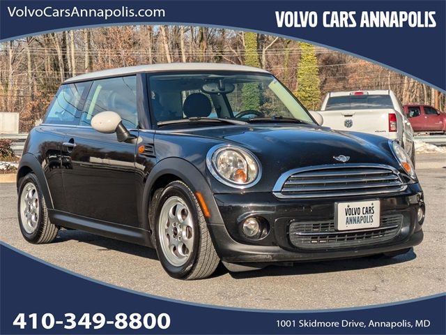 2013 MINI Cooper Hardtop Base