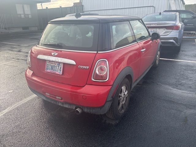 2013 MINI Cooper Hardtop Base