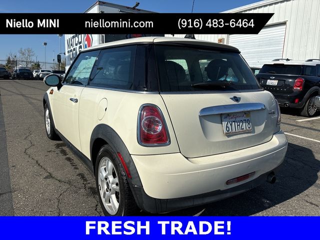 2013 MINI Cooper Hardtop Base