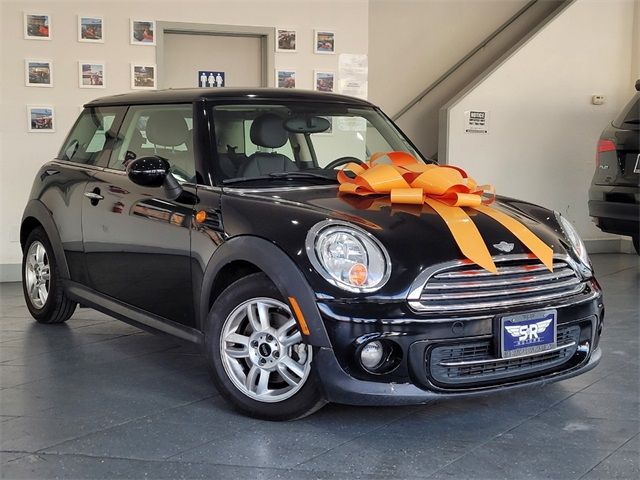 2013 MINI Cooper Hardtop Base