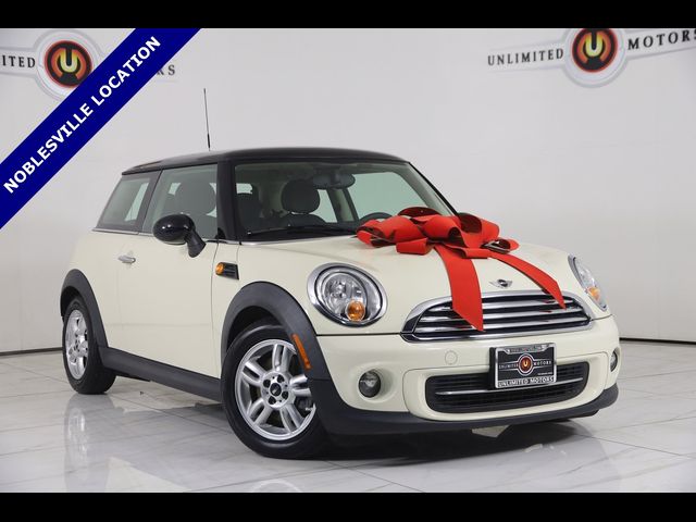 2013 MINI Cooper Hardtop Base