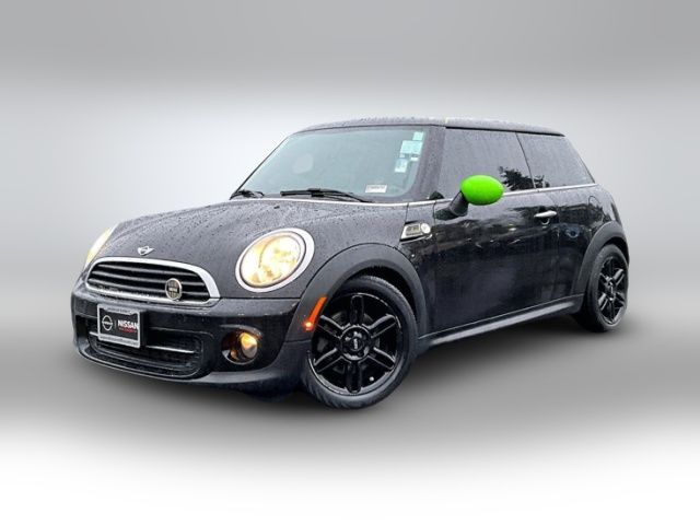 2013 MINI Cooper Hardtop Base