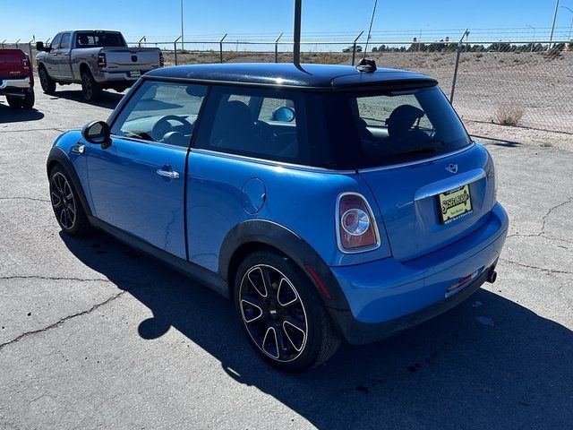 2013 MINI Cooper Hardtop Base