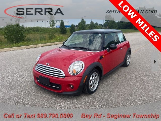 2013 MINI Cooper Hardtop Base