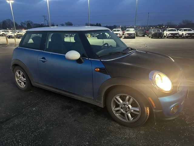 2013 MINI Cooper Hardtop Base