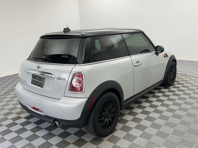 2013 MINI Cooper Hardtop Base