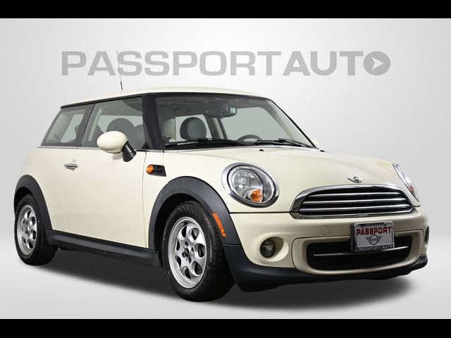 2013 MINI Cooper Hardtop Base