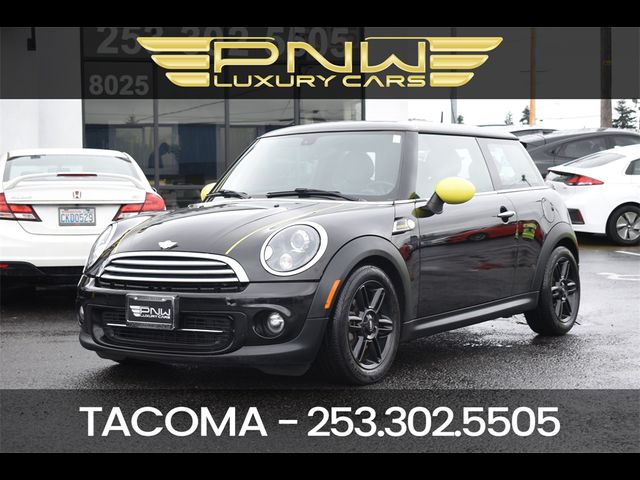 2013 MINI Cooper Hardtop Base