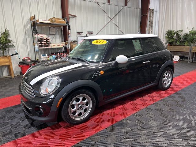 2013 MINI Cooper Hardtop Base