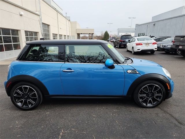 2013 MINI Cooper Hardtop Base