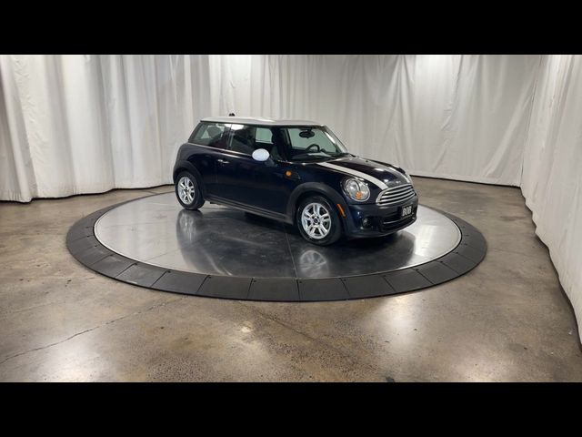 2013 MINI Cooper Hardtop Base