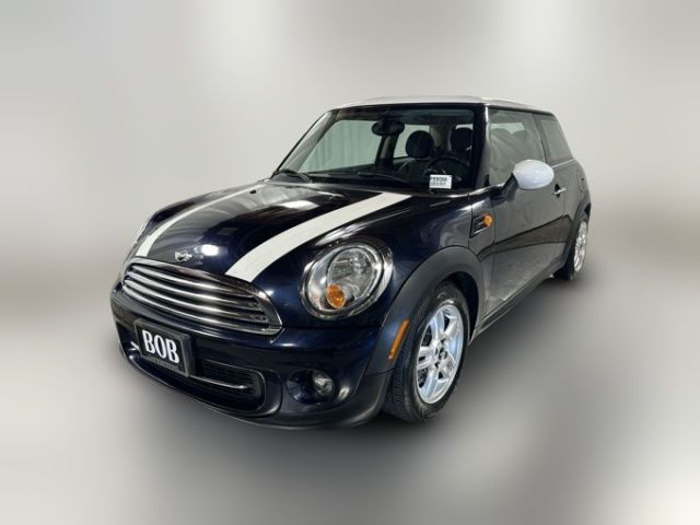 2013 MINI Cooper Hardtop Base