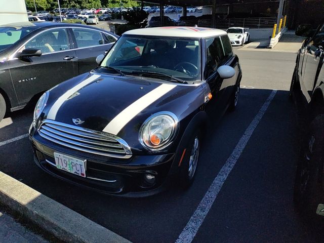 2013 MINI Cooper Hardtop Base