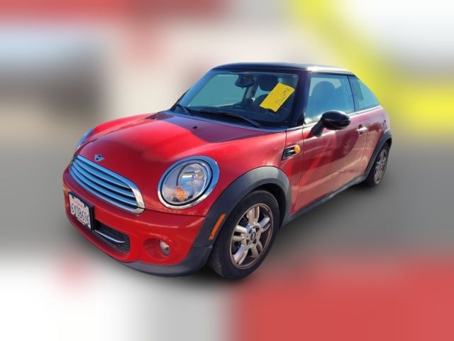 2013 MINI Cooper Hardtop Base