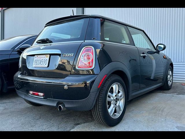 2013 MINI Cooper Hardtop Base