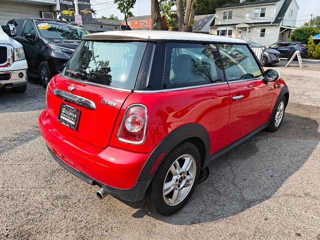 2013 MINI Cooper Hardtop Base