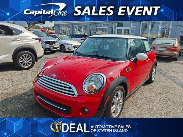 2013 MINI Cooper Hardtop Base