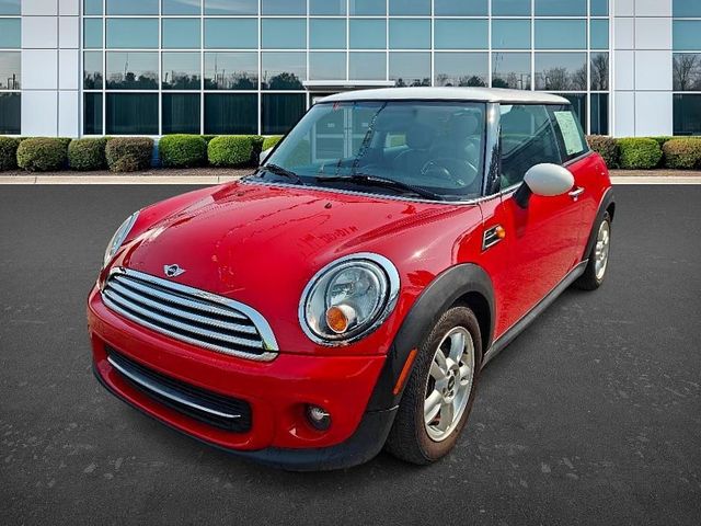 2013 MINI Cooper Hardtop Base